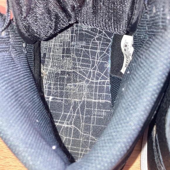 Nike Jordan 1 High City of Flight - Picture 9 of 13